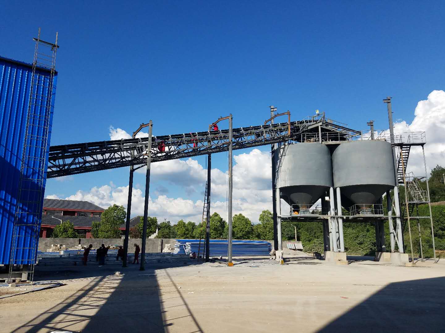 大型绿色矿山年产300万吨砂石骨料